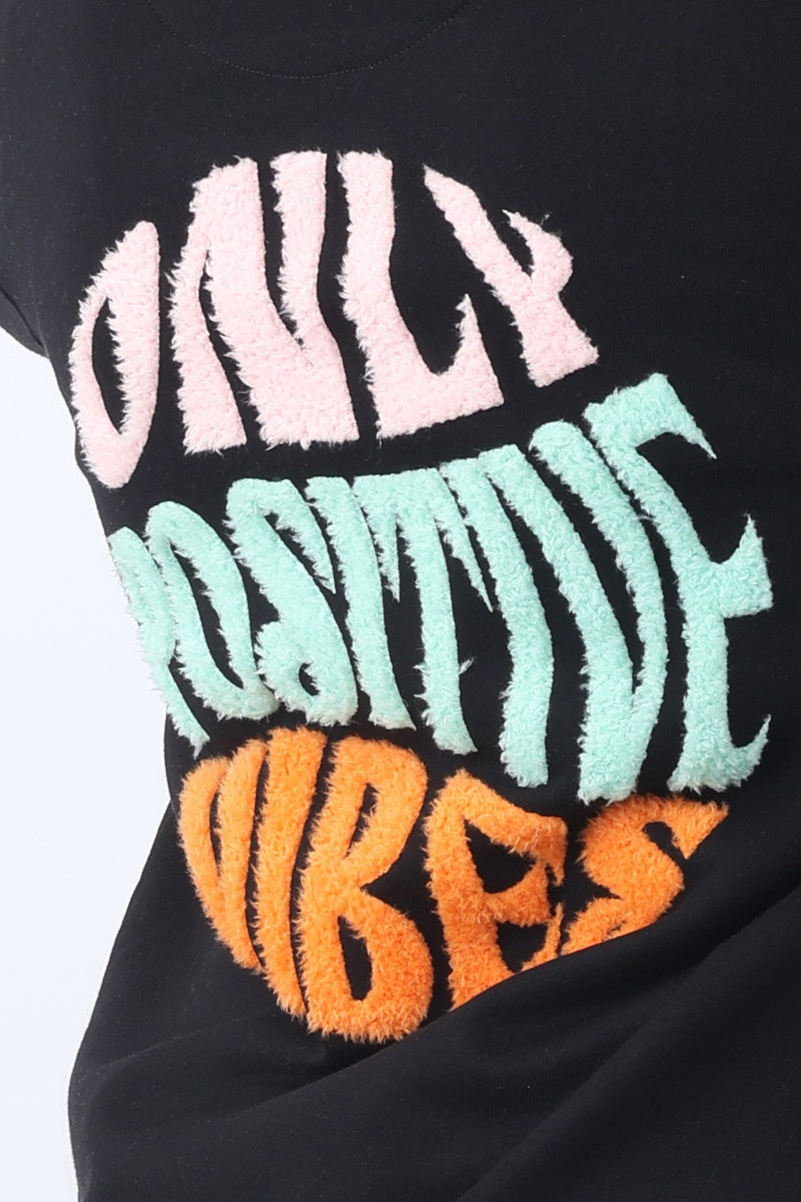 #color_black
